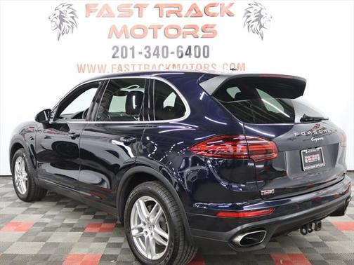2016 Porsche Cayenne Base