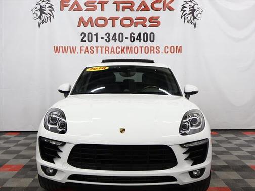 2018 Porsche Macan Base