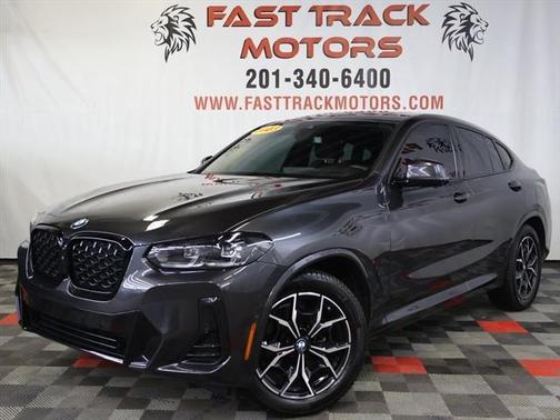 2023 BMW X4 xDrive30i