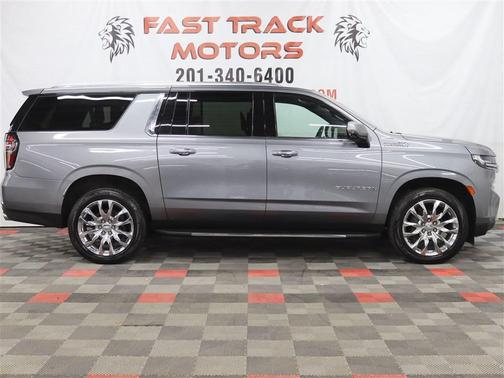 2022 Chevrolet Suburban 4WD High Country