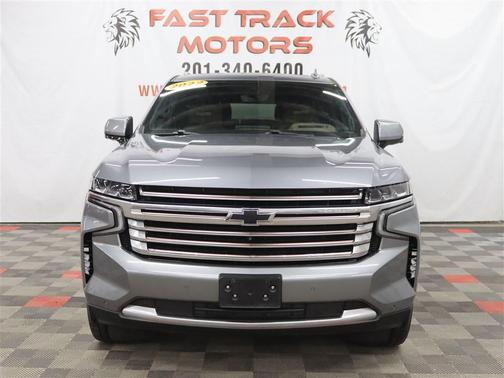 2022 Chevrolet Suburban 4WD High Country
