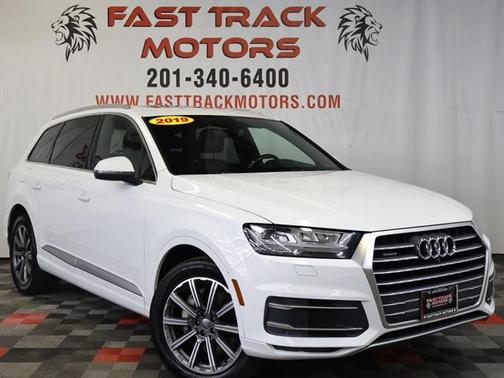 2019 Audi Q7 45 Premium Plus