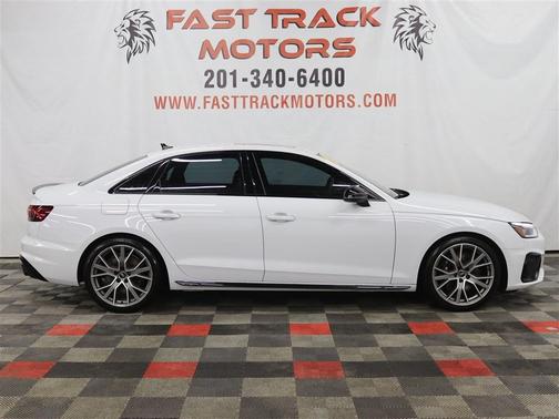 2024 Audi S4 Premium Plus TFSI quattro Tiptronic