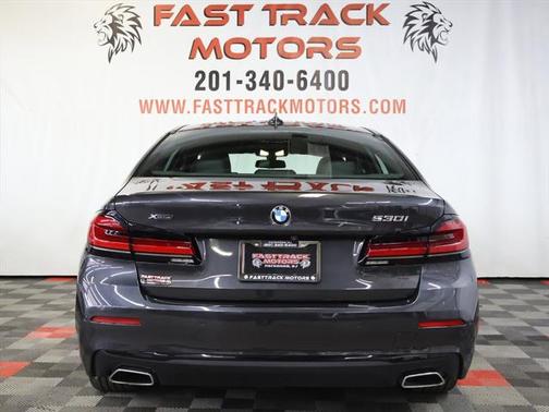 2023 BMW 530 i xDrive