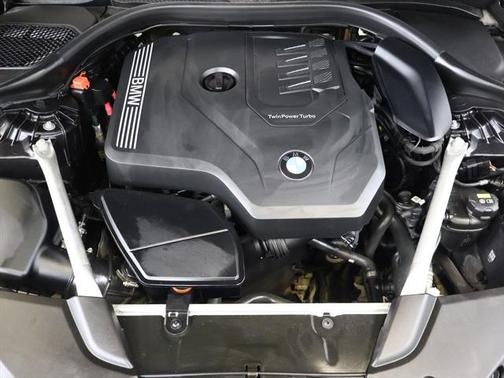 2023 BMW 530 i xDrive