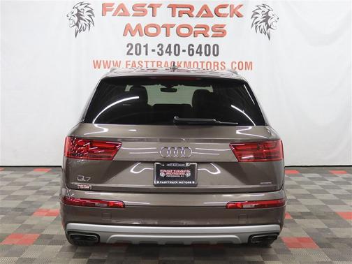 2017 Audi Q7 2.0T Premium