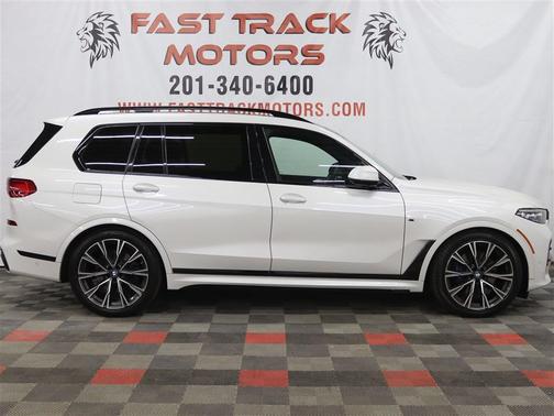 2019 BMW X7 xDrive50i