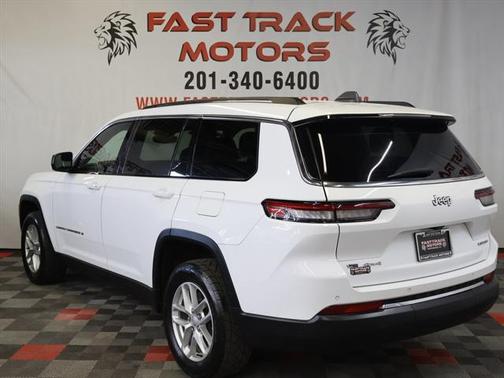 2022 Jeep Grand Cherokee L Laredo