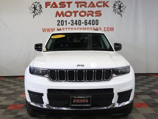 2022 Jeep Grand Cherokee L Laredo