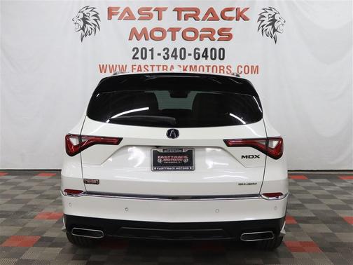 2022 Acura MDX Advance Package