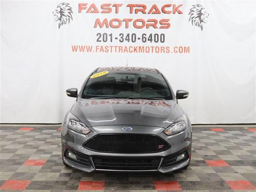 2018 Ford Focus ST 
