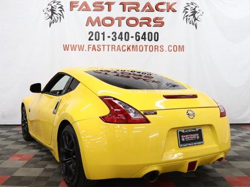 2017 Nissan 370Z Base