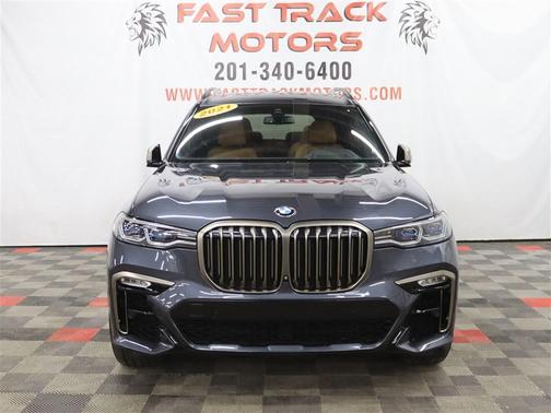2021 BMW X7 M50i