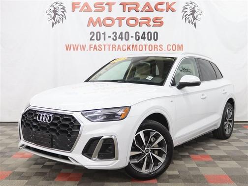 2023 Audi Q5 45 S line Premium Plus