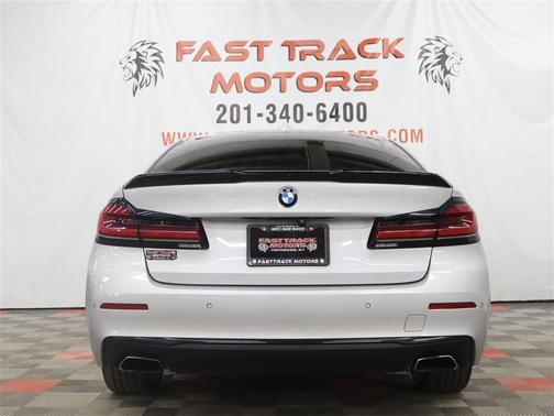 2021 BMW 530 I