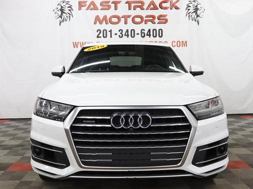 2019 Audi Q7 55 Premium Plus