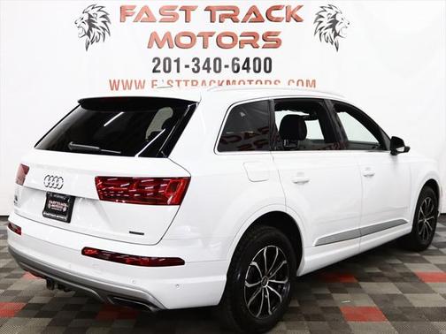 2019 Audi Q7 55 Premium Plus