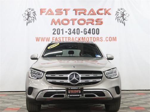 GOLD 2020 Mercedes-Benz GLC 300 4MATIC
