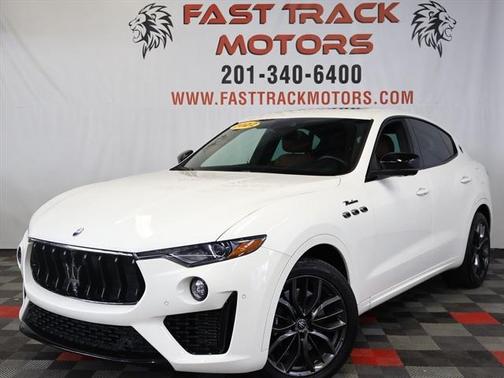 2022 Maserati Levante Modena