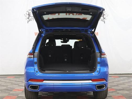 Hydro Blue Pearlcoat 2023 Jeep Grand Cherokee Summit