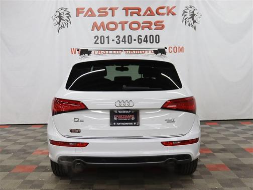 2017 Audi Q5 2.0T Premium Plus