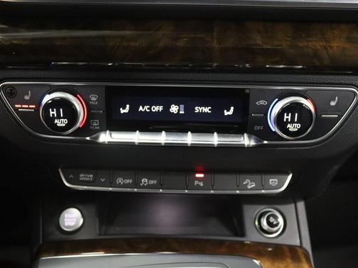 2018 Audi Q5 2.0T Premium Plus