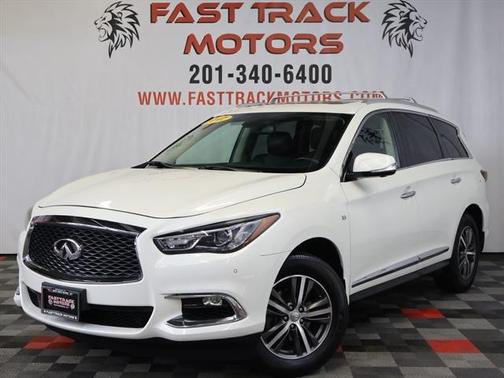2017 INFINITI QX60 Base