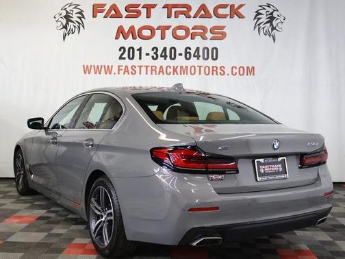 2022 BMW 530 i xDrive