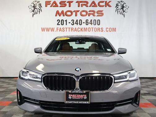 2022 BMW 530 i xDrive
