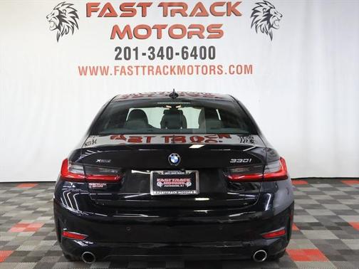 2019 BMW 330 xDrive