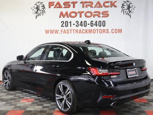 2019 BMW 330 xDrive