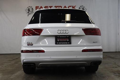 Photo 4 of 48 of 2018 Audi Q7 3.0T Premium Plus