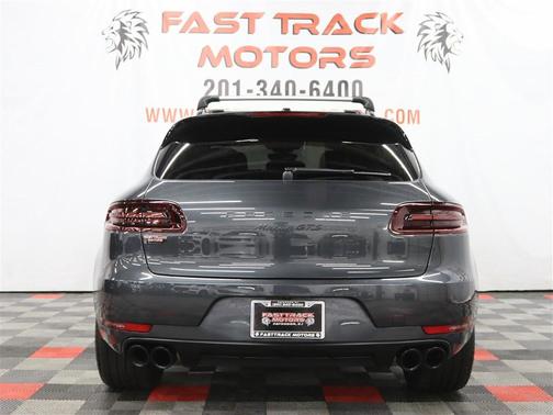 2017 Porsche Macan GTS