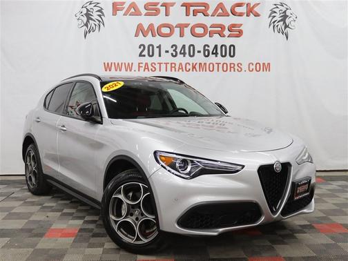 2021 Alfa Romeo Stelvio Base