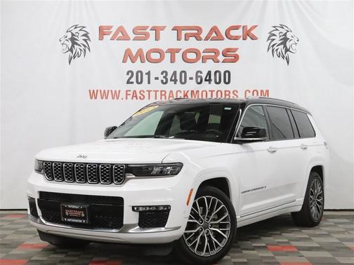 Diamond Black Crystal Pearlcoat 2023 Jeep Grand Cherokee L Summit Reserve