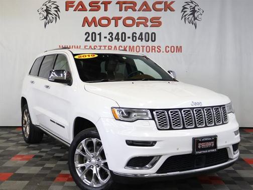 2019 Jeep Grand Cherokee Summit