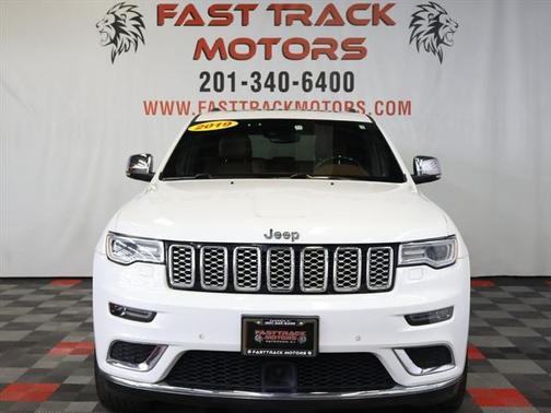 2019 Jeep Grand Cherokee Summit