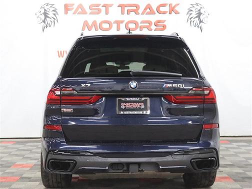 BLUE 2022 BMW X7 M50i