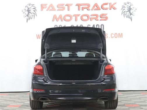 BLACK 2018 BMW 540 xDrive