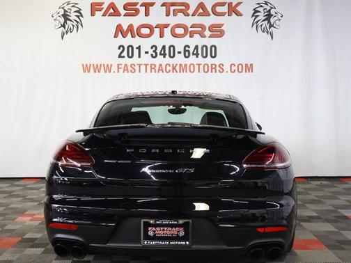 2016 Porsche Panamera GTS