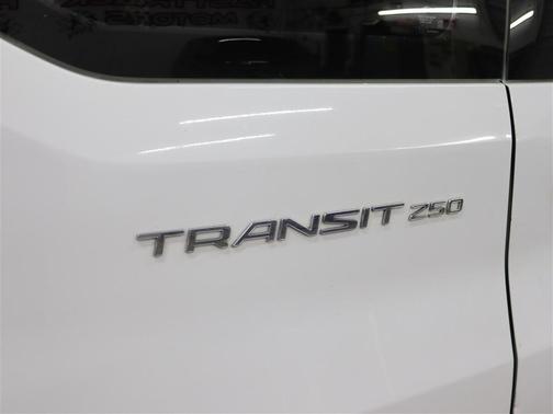 2017 Ford Transit-250 Base
