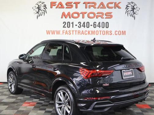 2023 Audi Q3 45 S line Premium Plus