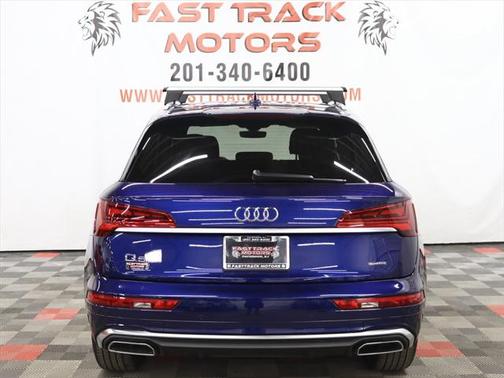 2022 Audi Q5 45 S line Premium