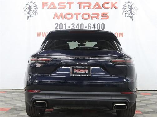BLUE 2019 Porsche Cayenne Cayenne