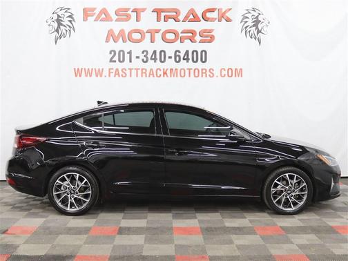 2020 Hyundai ELANTRA Limited