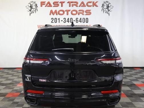 2023 Jeep Grand Cherokee L Summit Reserve