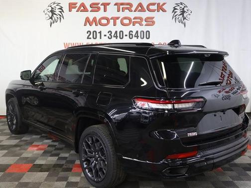 2023 Jeep Grand Cherokee L Summit Reserve