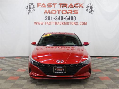 2021 Hyundai ELANTRA SEL