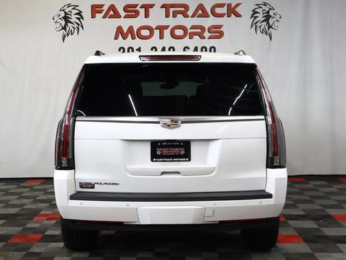 2018 Cadillac Escalade Premium Luxury