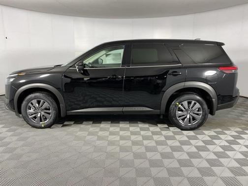 2025 Nissan Pathfinder S 4WD